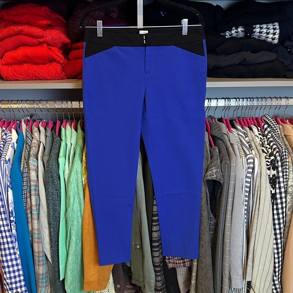 Ecru blue/black 2 pocket cropped pants size 4